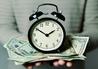 How to Optimize Your Poshmark Listing with ZeeDrop Crosslister